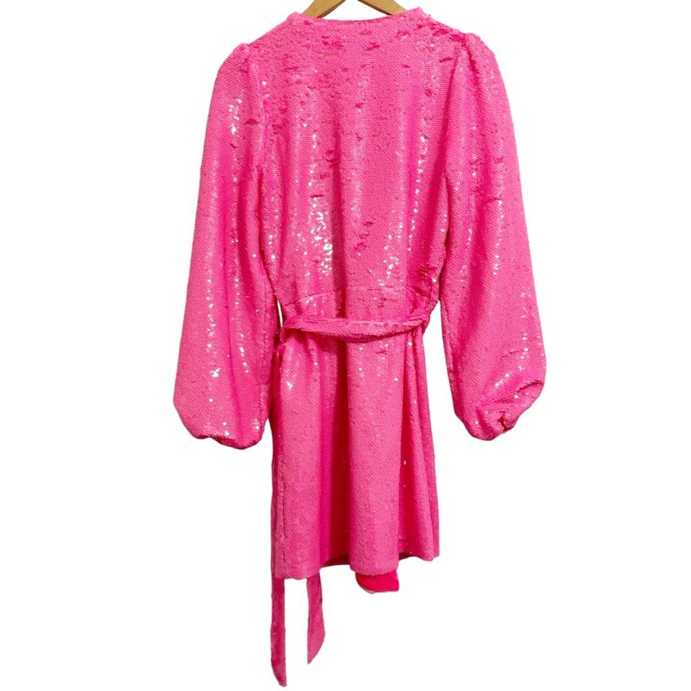 Elegant Pink Sequin Mini Dress - Picture 3 of 15